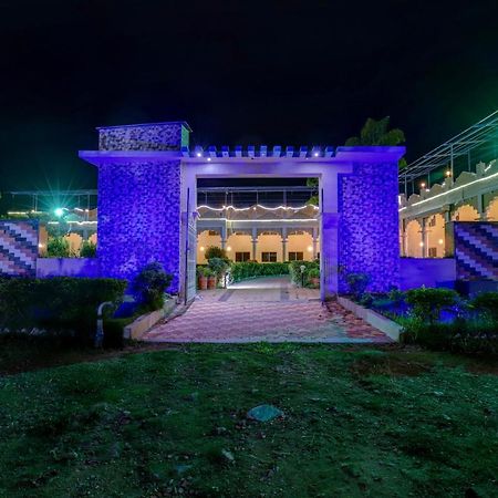Royal Garden Brindavan Resort Krishnarajasagara Buitenkant foto
