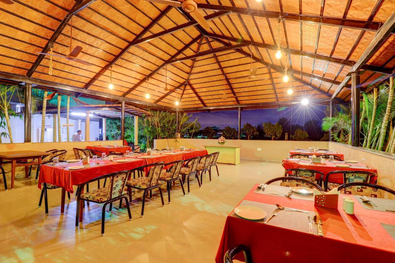 Royal Garden Brindavan Resort Krishnarajasagara Buitenkant foto